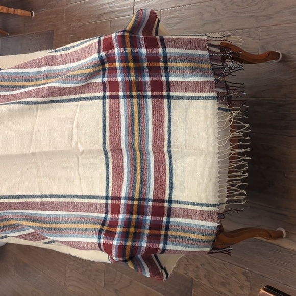 Blanket Scarf - Picture 2 of 3